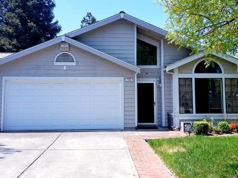 300 Valley Oak Ln, Vallejo, CA 94591 photo 1