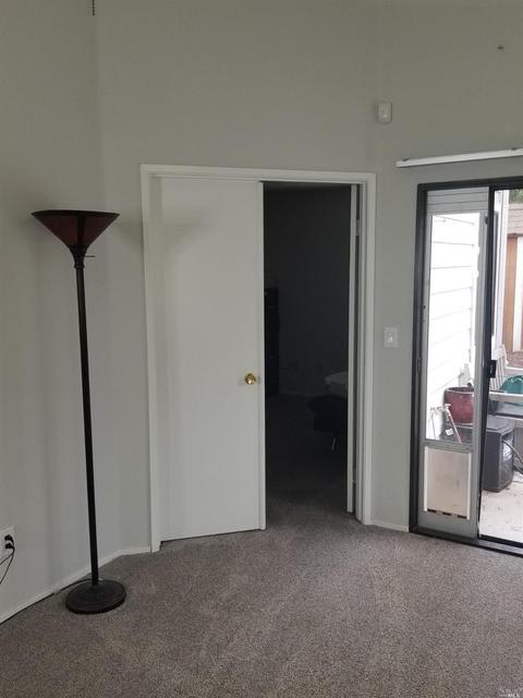 300 Valley Oak Ln, Vallejo, CA 94591 photo 14