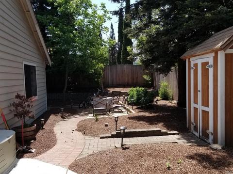 300 Valley Oak Ln, Vallejo, CA 94591 photo 25