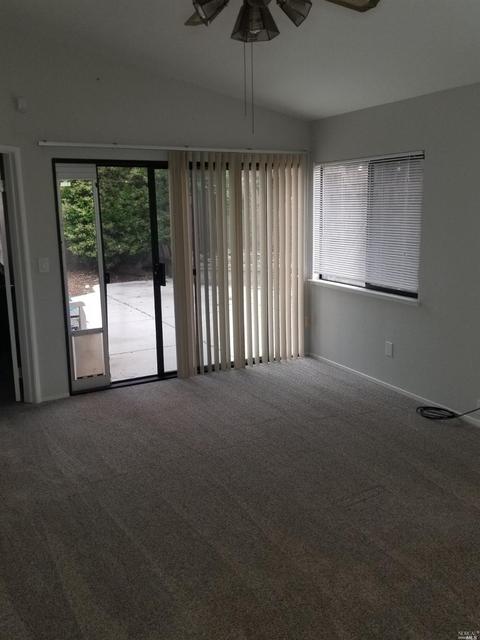 300 Valley Oak Ln, Vallejo, CA 94591 photo 13