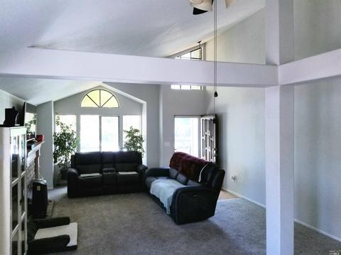 300 Valley Oak Ln, Vallejo, CA 94591 photo 5