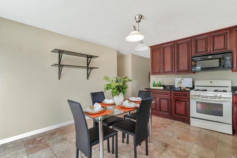 459 Gillcrest Ave, Vallejo, CA 94591 photo 11