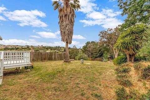 459 Gillcrest Ave, Vallejo, CA 94591 photo 23