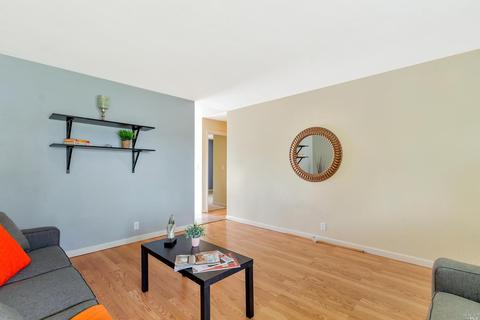 459 Gillcrest Ave, Vallejo, CA 94591 photo 6