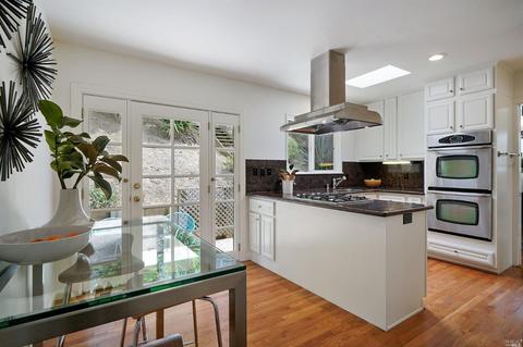 69 Shelley Dr, Mill Valley, CA 94941 photo 3