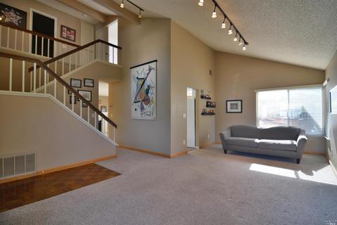 41 Brighton Dr, Vallejo, CA 94591 photo 3