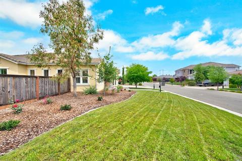 2018 Pine Bluff Way, Vacaville, CA 95688 photo 7