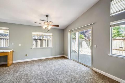 1105 Windmill Dr, Dixon, CA 95620 photo 7