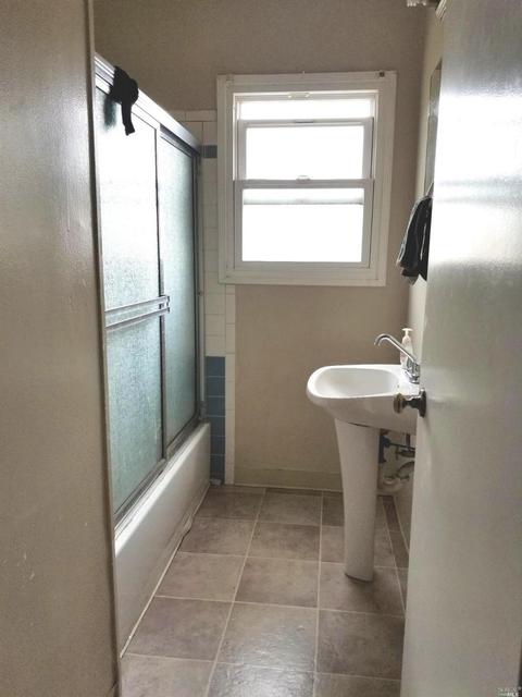 606 Russell St, Vallejo, CA 94591 photo 6