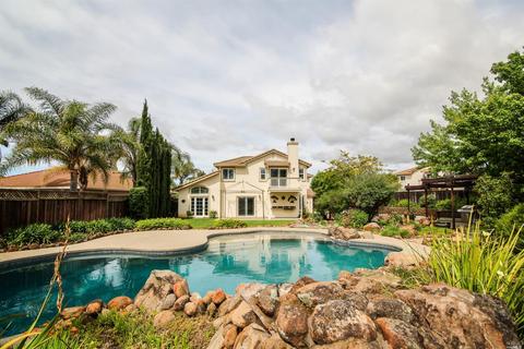 1451 Fullerton Dr, Fairfield, CA 94533 photo 1
