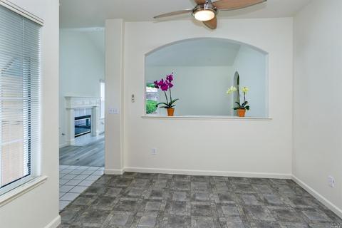 757 Pearl Bailey Ct, Windsor, CA 95492 photo 4