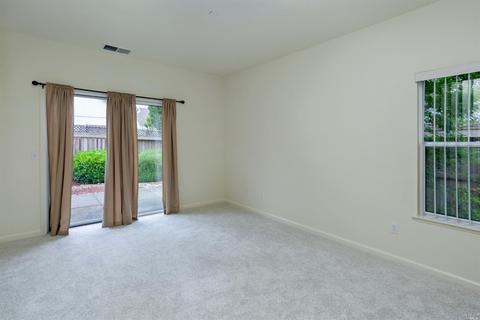 757 Pearl Bailey Ct, Windsor, CA 95492 photo 6
