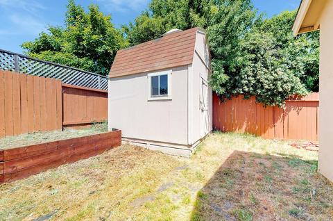 785 Almondtree Ct, Dixon, CA 95620 photo 24