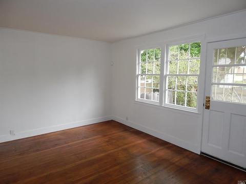 9 Rogers St, Vallejo, CA 94590 photo 8