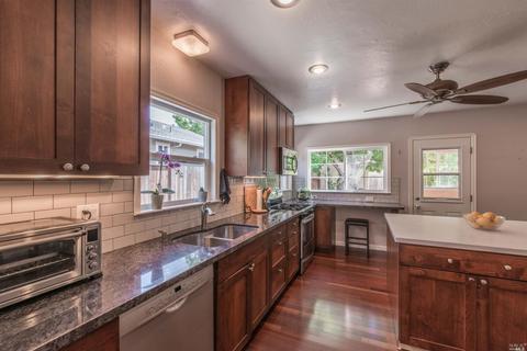 1627 Ora Dr, Napa, CA 94559 photo 5