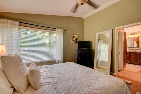 232 Bald Eagle Dr, Vacaville, CA 95688 photo 20