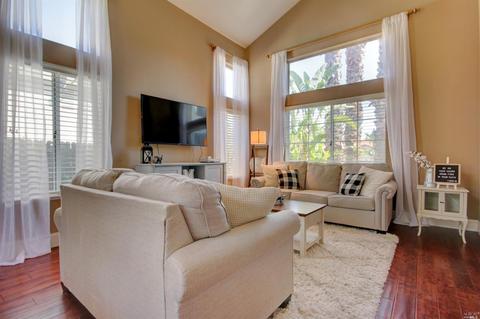 232 Bald Eagle Dr, Vacaville, CA 95688 photo 4