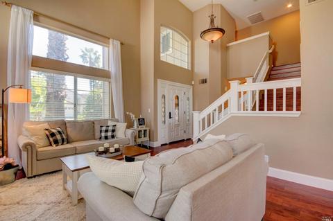 232 Bald Eagle Dr, Vacaville, CA 95688 photo 5