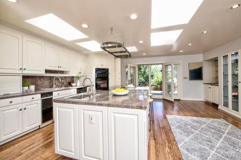 604 Corte Madera Ave, Corte Madera, CA 94925 photo 2
