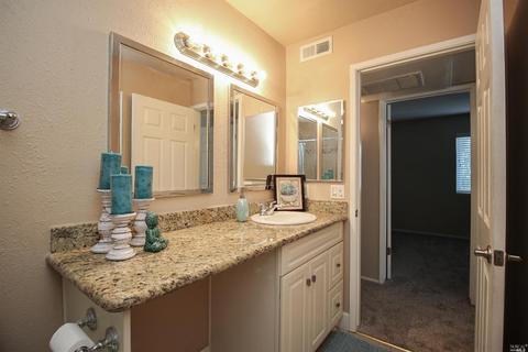 532 Arcadia Dr, Vacaville, CA 95687 photo 20