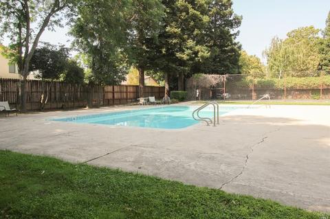 532 Arcadia Dr, Vacaville, CA 95687 photo 29