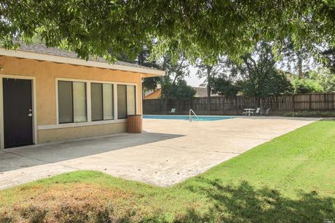 532 Arcadia Dr, Vacaville, CA 95687 photo 30