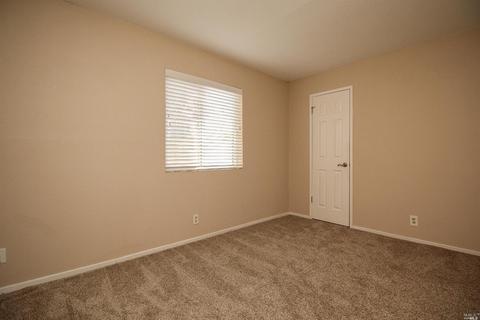 532 Arcadia Dr, Vacaville, CA 95687 photo 15