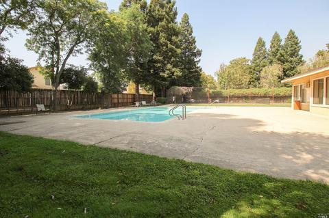 532 Arcadia Dr, Vacaville, CA 95687 photo 31