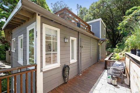 29 Crescent Ave, Sausalito, CA 94965 photo 2