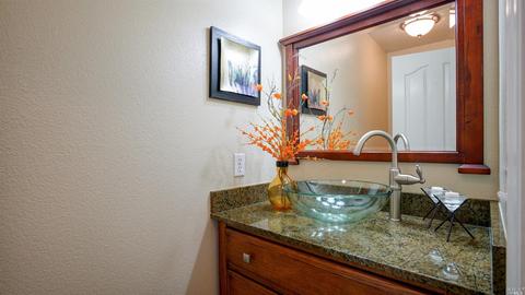 361 Arabian Way, Healdsburg, CA 95448 photo 9