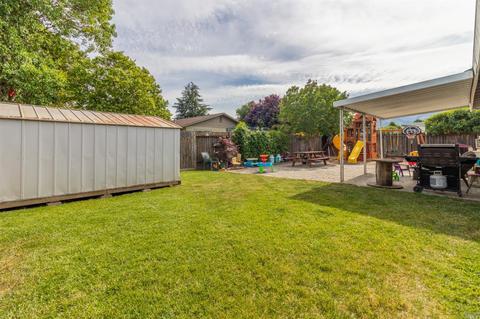 149 Wiyat Dr, Ukiah, CA 95482 photo 23