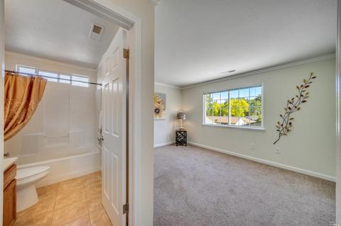 930 Dorothea Ct, Windsor, CA 95492 photo 9