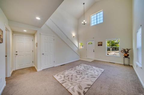930 Dorothea Ct, Windsor, CA 95492 photo 3