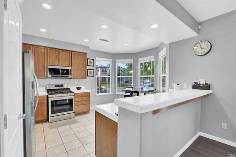 2399 Digerud Dr, Fairfield, CA 94533 photo 17