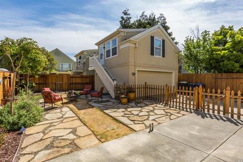 586 Mural Ln, Fairfield, CA 94534 photo 2