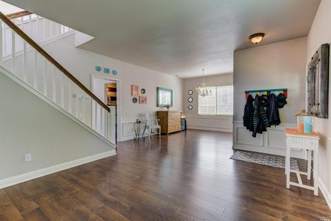 586 Mural Ln, Fairfield, CA 94534 photo 10