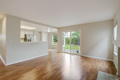 520 Shagbark St, Windsor, CA 95492 photo 11