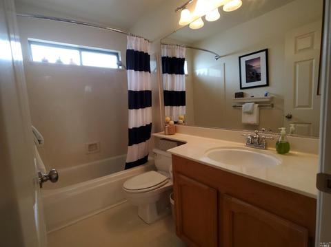 323 Honeydew Dr, Vallejo, CA 94591 photo 5