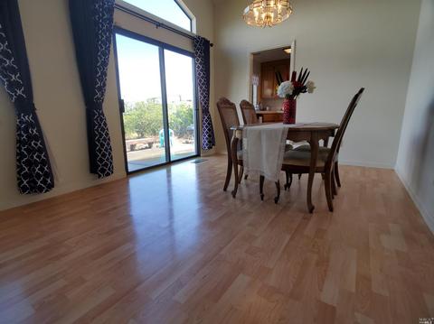 323 Honeydew Dr, Vallejo, CA 94591 photo 2