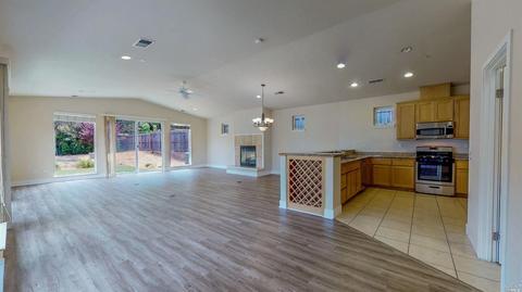 101 Polaris Ct, Cloverdale, CA 95425 photo 5