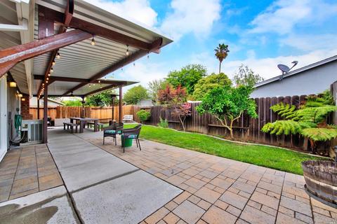 269 Edwin Dr, Vacaville, CA 95687 photo 29