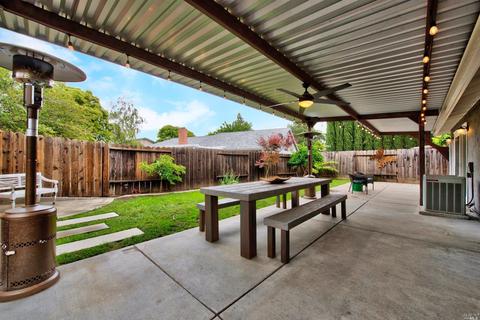 269 Edwin Dr, Vacaville, CA 95687 photo 28