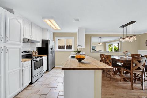 269 Edwin Dr, Vacaville, CA 95687 photo 7