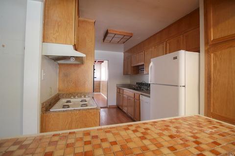 421 Vervais Ave, Vallejo, CA 94591 photo 8