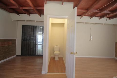 421 Vervais Ave, Vallejo, CA 94591 photo 17