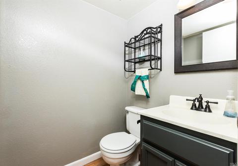 2 Ryan Ln, Cotati, CA 94931 photo 12