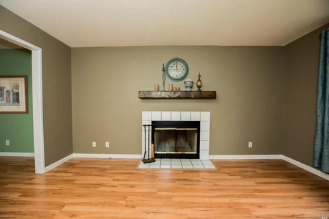 2 Ryan Ln, Cotati, CA 94931 photo 3