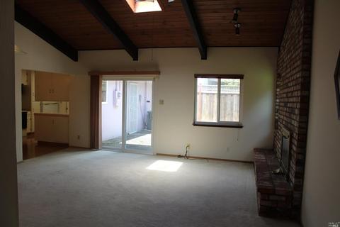 1350 Monteith Dr, Vallejo, CA 94590 photo 10
