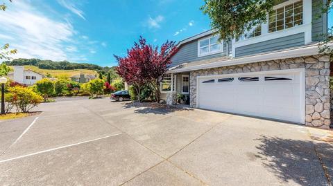 222 Windsor Dr, Petaluma, CA 94952 photo 2