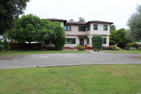 506 W A St, Dixon, CA 95620 photo 4